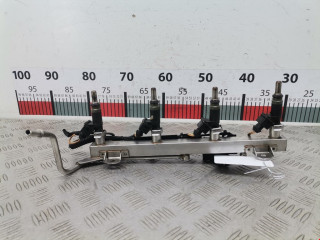 форсунка BMW 3 серия E90/E91/E92/E93 2006, 2.0 л., МКПП, седан, 13537506158