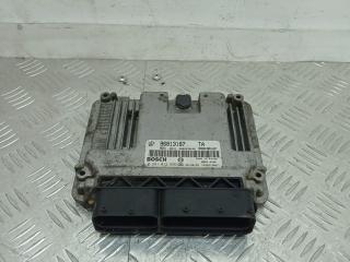 блок управления двигателем Opel Antara 1 поколение 2006, 2.0 л., дизель, МКПП, внедорожник 5 дв., 96813187, 0281012695
