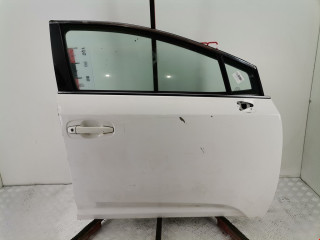 дверь передняя правая Toyota Avensis 3 поколение (T270) 2009, 2.0 л., МКПП, универсал, 6700105070