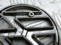 эмблема Volkswagen Golf 3 поколение 1998, 1.9 л., МКПП, универсал, 3A0853600 - фото №3