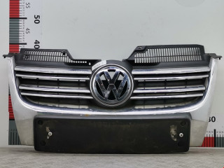 решетка радиатора Volkswagen Jetta 5 поколение 2006, 1.6 л., МКПП, седан