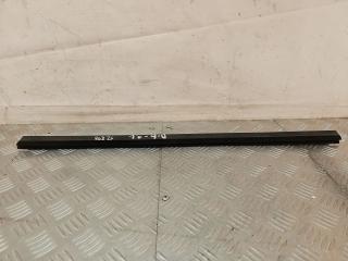 молдинг стекла двери задней Volkswagen Passat B6 2007