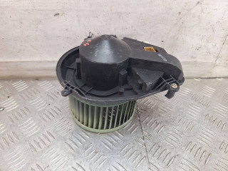 моторчик печки Audi A4 B5 1999, 1.6 л., бензин, МКПП, универсал, 740221233F