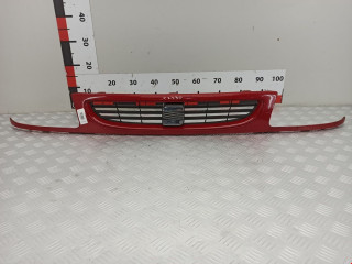 решетка радиатора SEAT Ibiza 2 поколение 1997, 1.4 л., МКПП, хетчбэк 3 дв., 6K0854643