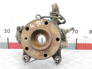 кулак поворотный правый BMW X3 E83 2005, 3.0 л., АКПП, внедорожник 5 дв., 31213412020