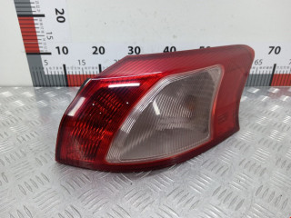 фонарь задний правый Mitsubishi Lancer 10 поколение 2010, 2.0 л., МКПП, хетчбэк 5 дв., 8330A277