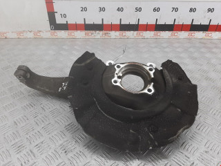 кулак поворотный левый BMW 5 серия F07/F10/F11 2011, 2.0 л., АКПП, универсал, 31216777751
