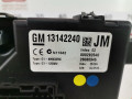 блок предохранителей Opel Corsa D 2006, 1.3 л., МКПП, хетчбэк 3 дв., 13142240 - фото №3