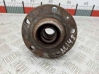 ступица передняя Audi A6 4F/C6 2005, 3.0 л., вариатор, универсал, 4F0407254H