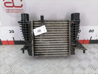 интеркулер Renault Modus 1 поколение 2006, 1.5 л., МКПП, минивэн, 8200471888