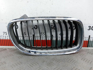 решетка радиатора BMW 3 серия E90/E91 [рестайлинг] 2010, 1.8 л., МКПП, седан, 51137120007