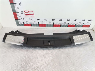 обшивка багажника Cadillac SRX 2 поколение 2012, 3.6 л., АКПП, внедорожник 5 дв., 22823156