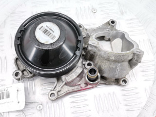 помпа BMW 5 серия F07/F10/F11 2011, 2.0 л., МКПП, седан, 11518516204
