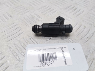 форсунка Volkswagen Polo 3 поколение 1996, 1.4 л., МКПП, хетчбэк 3 дв., 030906031E