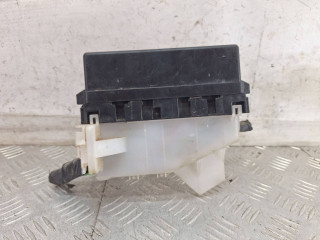 блок предохранителей Nissan Almera Tino V10 2003, 252309F920