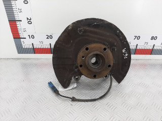 кулак поворотный левый BMW X3 E83 2006, 3.0 л., АКПП, внедорожник 5 дв., 31213412019