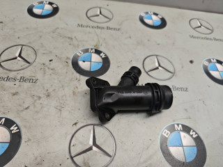 фланец (тройник) системы охлаждения BMW 5 серия E60/E61 2007, 3.0 л., M57 306 D3, дизель, 2247744