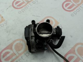 заслонка дроссельная Volkswagen Passat B5 1998, 1.8 л., 063H