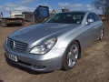 консоль салона Mercedes-Benz CLS-Класс C219 2006, 5.0 л., АКПП, седан, A21968004509E44 - фото №13