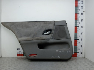 обшивка двери задняя левая Renault Laguna 2 поколение 2001, 1.6 л., МКПП, хетчбэк 5 дв.