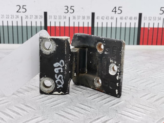 петля двери Volkswagen Caddy 2 поколение 1999, 1.9 л., МКПП, фургон, 6K9827302