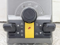 кнопка переключения режимов подвески Land Rover Discovery 3 поколение 2007, 2.7 л., дизель, АКПП, внедорожник 5 дв., YUD501850, 070719 - фото №2