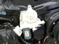 стеклоподъемник электрический задний правый Volkswagen Tiguan 1 поколение 2008, 2.0 л., МКПП, внедорожник 5 дв., 5N0839730F - фото №4