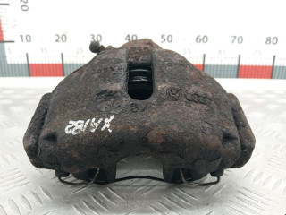 суппорт передний левый Volkswagen Passat B5 2001, 2.0 л., МКПП, седан, 8E0615123A