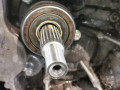 КПП механическая (МКПП) Renault Scenic 3 поколение 2010, 1.9 л., МКПП, минивэн, 7701717852 - фото №2