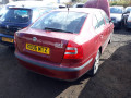 кулиса Skoda Octavia 2 поколение (A5) 2006, 1.6 л., МКПП, хетчбэк 5 дв., 1K0711112 - фото №13