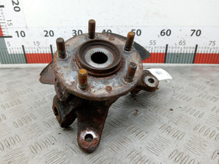 ступица передняя правая Mazda Premacy 1 поколение 2001, 2.0 л., МКПП, минивэн, C10033021B