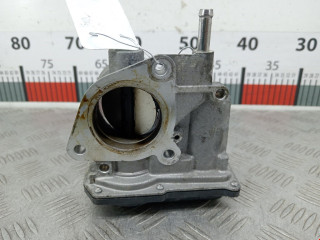 заслонка дроссельная Toyota Yaris P1 2001, 1.5 л., робот, хетчбэк 3 дв., 2203047040