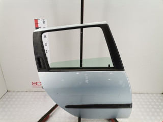дверь задняя правая Peugeot 206 1 поколение 2003, 1.4 л., МКПП, универсал, 9008J4