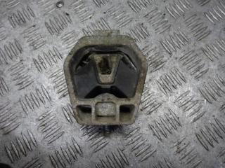 подушка крепления КПП Audi A6 4A/C4 1995, 2.0 л., МКПП, седан, 4A0399151D