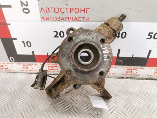 кулак поворотный правый Peugeot 3008 1 поколение 2010, 1.6 л., АКПП, минивэн, 364796
