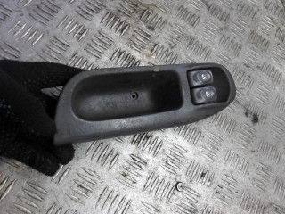 блок управления стеклоподъемниками Renault Scenic 1 поколение [рестайлинг] 2001, 1.9 л., МКПП, минивэн