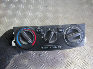 блок управления печки / климат-контроля Mazda MPV 2 поколение [рестайлинг] 2005, 2.0 л., МКПП, минивэн
