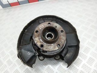 кулак задний правый BMW 3 серия E90/E91/E92/E93 2005, 2.5 л., МКПП, седан, 33326774810