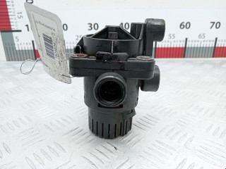 кран главный тормозной Mercedes-Benz Atego 1 поколение 2001, 4.2 л., МКПП, A0044311112