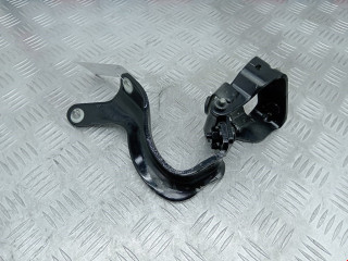 петля крышки багажника Audi Q7 4L 2007, 3.0 л., АКПП, внедорожник 5 дв., 4L0827299B