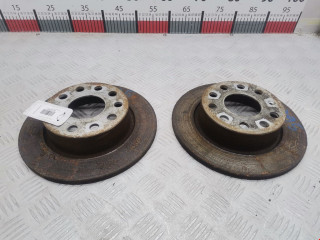 диск тормозной задний Volkswagen Eos 1 поколение 2008, 2.0 л., МКПП, кабриолет, 5Q0615601F