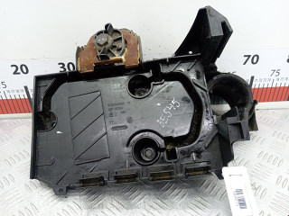 крепление аккумулятора Citroen C5 1 поколение 2003, 2.2 л., МКПП, хетчбэк 5 дв., 6556XH