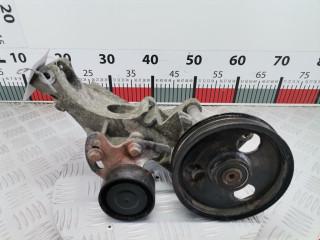 кронштейн компрессора кондиционера Renault Megane 2 поколение 2005, 1.4 л., МКПП, хетчбэк 5 дв.