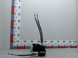 замок двери передней правой Hyundai ix35 1 поколение LM 2012, 1.7 л., МКПП, внедорожник 5 дв.
