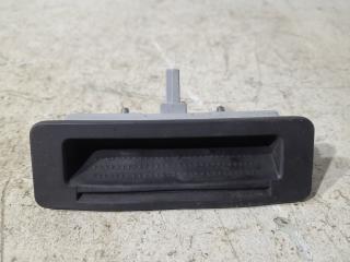 кнопка открытия багажника Opel Vectra C 2004, 2.2 л., бензин, 5МКПП, универсал, передний привод, 13107621