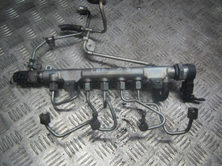 топливная рампа Audi A3 8P/8PA [рестайлинг] 2007, 2.0 л., 03L130089, 057130764H