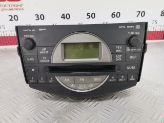 магнитола Toyota RAV4 3 поколение (XA30) 2005, 2.2 л., МКПП, внедорожник 5 дв., 8612042140