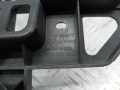 Крепление бампера переднего Volkswagen Touran 1 поколение [2-й рестайлинг] 2011, 1.6 л., МКПП, минивэн, 1T0807184C - фото №4