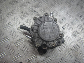 насос вакуумный Volkswagen Golf 4 поколение 2004, 2.0 л., 03G145209