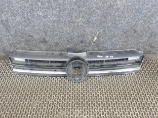 решетка радиатора Volkswagen Golf 7 поколение 2017, 5G0853653Q